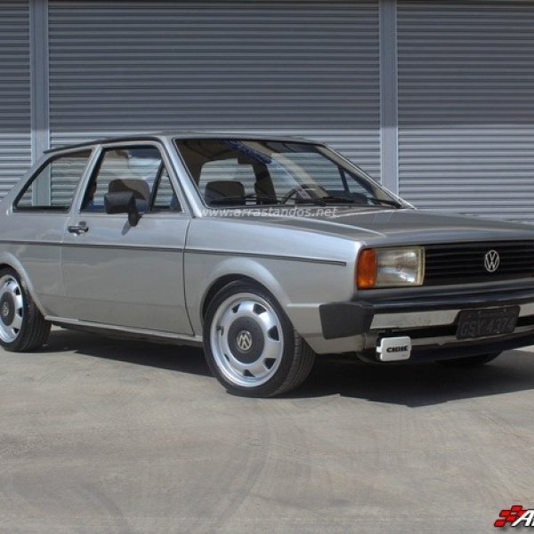 VW Voyage LS 1982 - Placa Preta